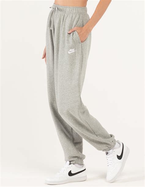 oversized fit nike sweatpants|nike play hard sweatpants.